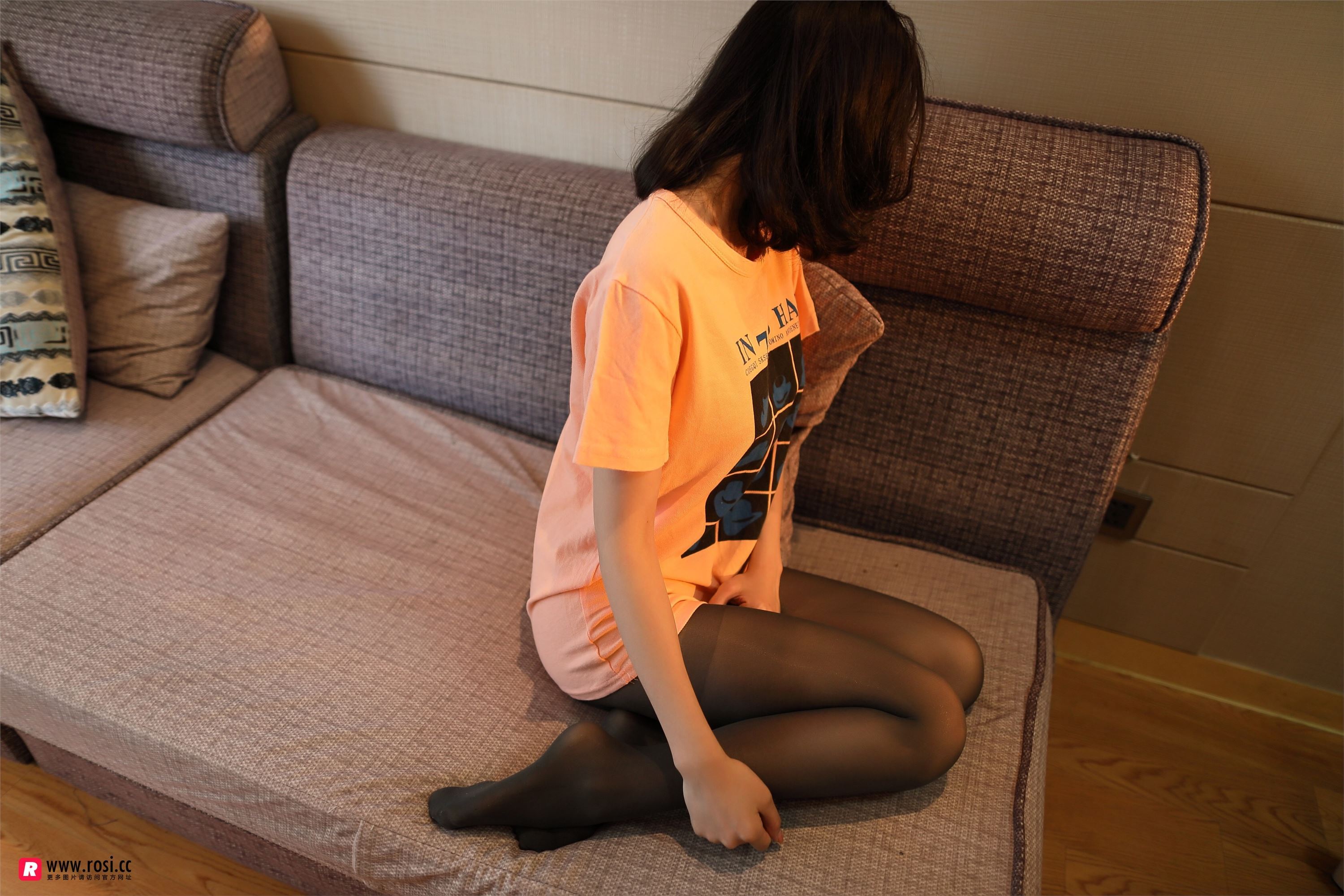 [ROSI写真]2018.09.21 艺学妹 NO.0021